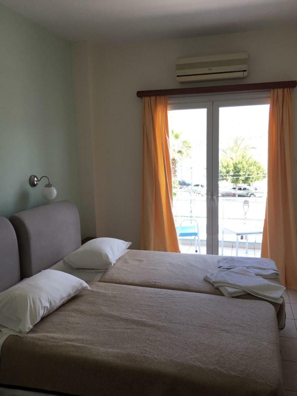 Hotel Papasotiriou Galatas  Exterior photo
