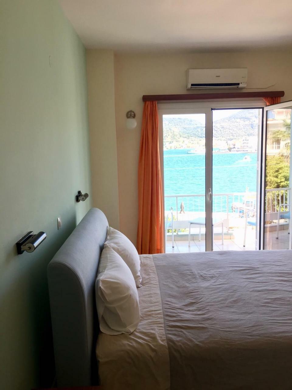 Hotel Papasotiriou Galatas  Exterior photo