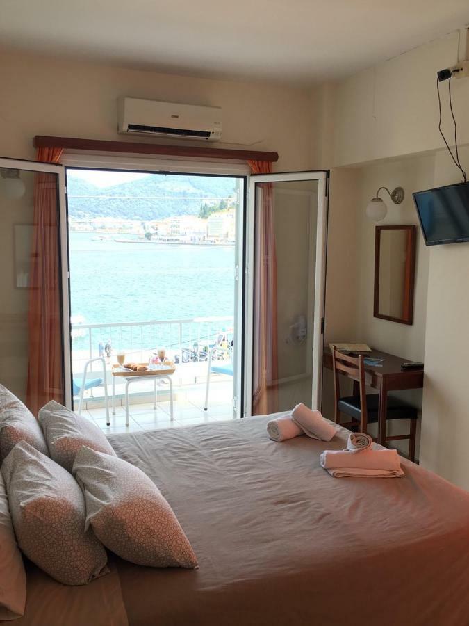 Hotel Papasotiriou Galatas  Exterior photo